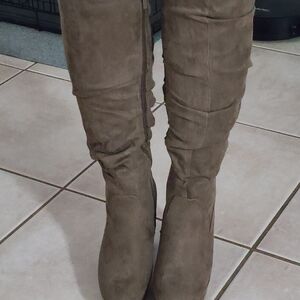 Chic Women's Brown Ankle Boots